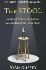 The Stool af Ryan Guffey