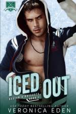 Iced Out af Veronica Eden