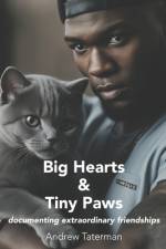 Big Hearts & Tiny Paws af Andrew Taterman