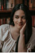Like water in your hands af Mehwish Sohail