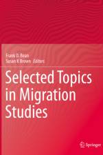 Selected Topics in Migration Studies af Frank D Bean