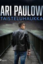 Taisteluhaukka af Ari Paulow