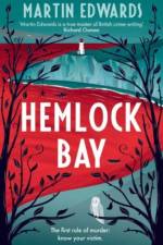 Hemlock Bay af Martin Edwards