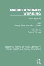 Married Women Working af Pearl Jephcott
