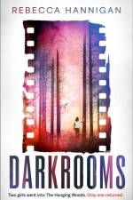 Darkrooms af Rebecca Hannigan