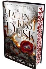 Fallen and the Kiss of Dusk af Carissa Broadbent