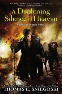 Deafening Silence In Heaven av Thomas E. Sniegoski