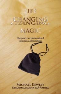 Life Changing Magic av Michael Kewley