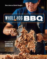 Whole Hog BBQ av Sam Jones