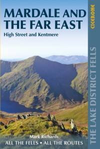 Walking the Lake District Fells - Mardale and the Far East av Mark Richards