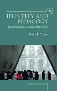 Identity and Pedagogy av Erik H. Cohen