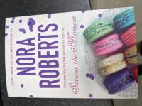 Savour The Moment av Nora Roberts