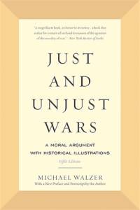 Just and Unjust Wars av Michael Walzer