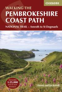 The Pembrokeshire Coast Path av Dennis Kelsall