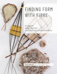Finding Form with Fibre av Ruth Woods